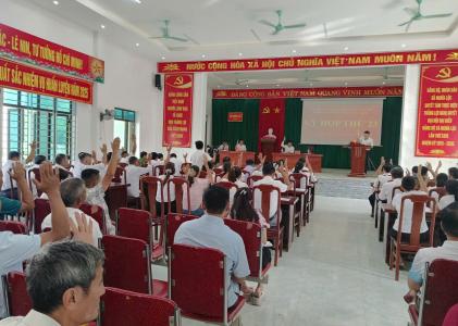 Kỳ họp thứ 23 HĐND xã Nghĩa Lộc đánh giá kết quả thực hiện nhiệm vụ 6 tháng đầu năm và thông qua 3 nghị quyết quan trọng
